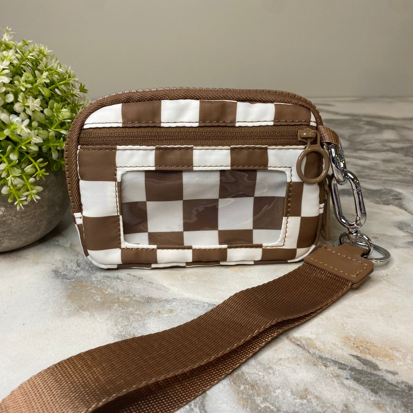 Rue - Nylon Wristlet Wallet - Checkered